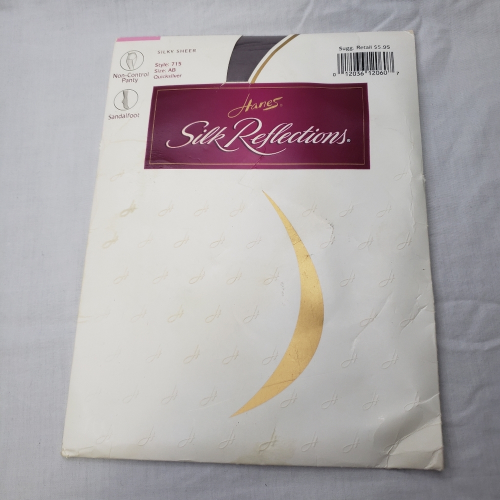 Hanes Silk Reflections Pantyhose Style 715 Size AB Quicksilver